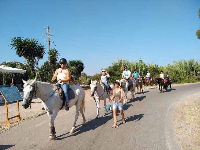 Horse riding holidays in Greece: Group horse riding in greece